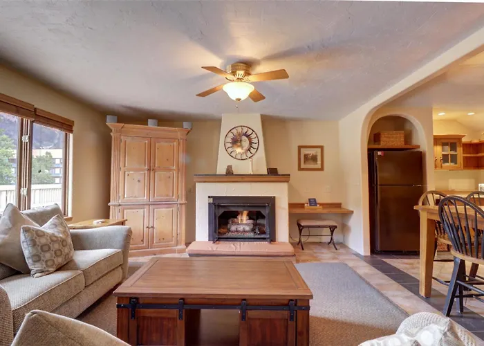 Apartment Mile Haus A-6 2br 2ba Copper Mountain