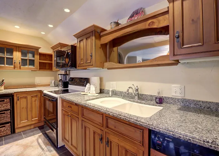 Mile Haus A-6 2br 2ba