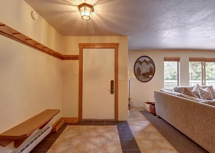 Apartment Mile Haus A-6 2br 2ba