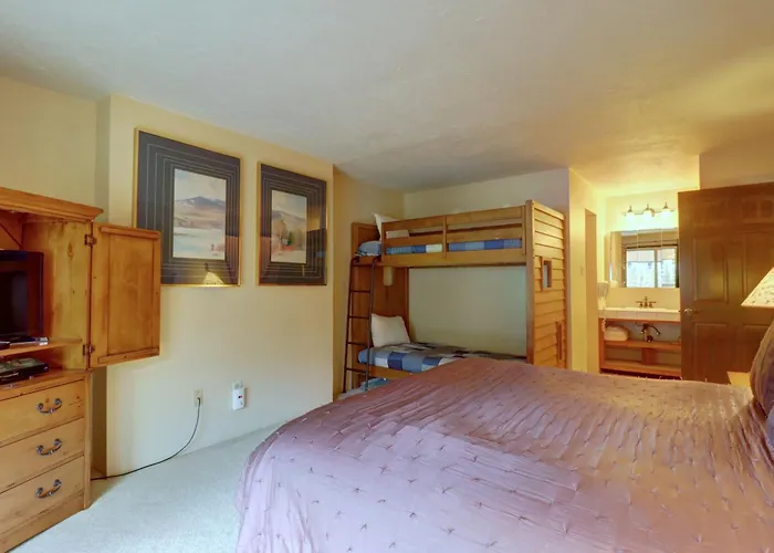 Mile Haus A-6 2br 2ba Apartment Copper Mountain