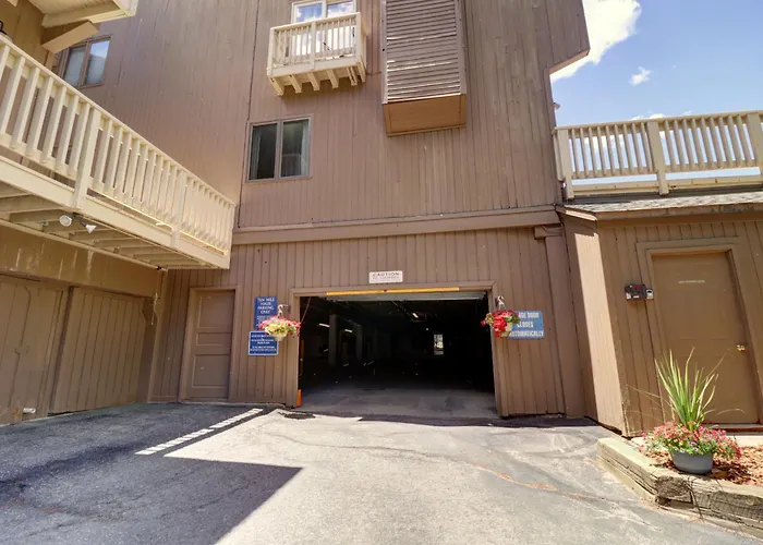 Mile Haus A-6 2br 2ba Copper Mountain